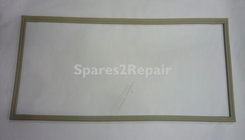 Refrigerator Door Seal - C00492461 481946669408 Magnetic Seal [Whirlpool Indesit]